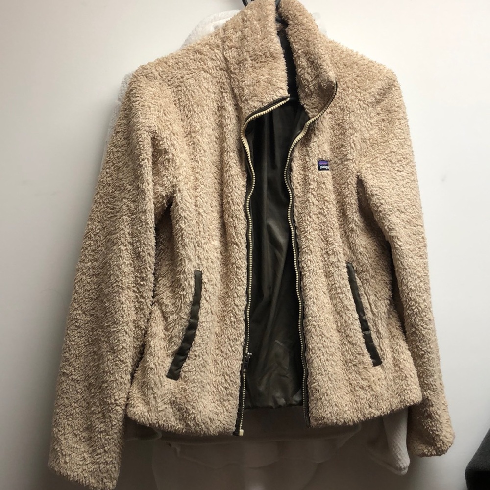 Patagonia zip up jacket
